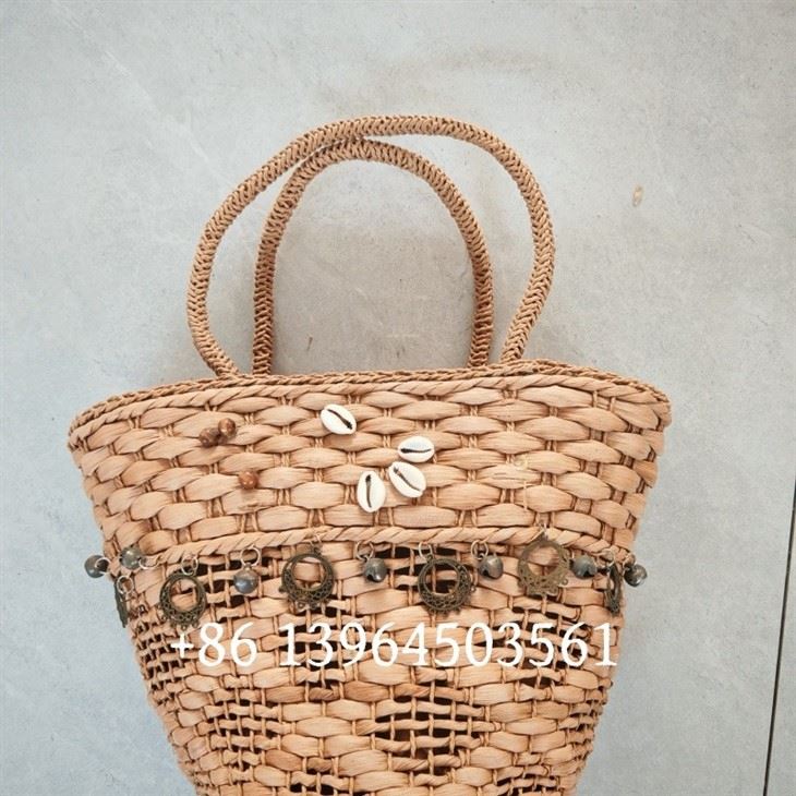 Women Straw Handbags With Embroidery